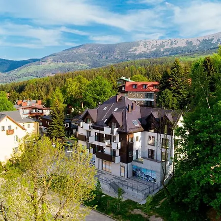 Sun & Snow, Rezydencja Karkonoska كارباش